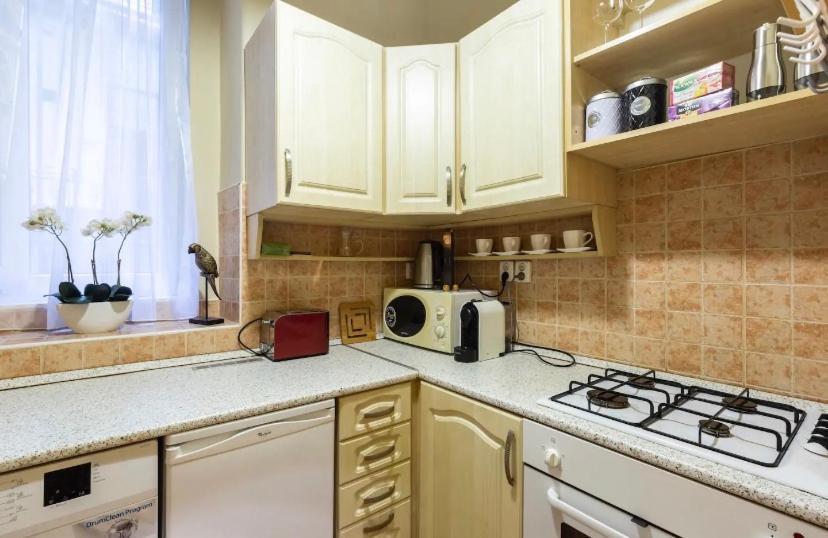Cherry Blossom Designer Apartment In The Center With Free Parking Budapeszt Zewnętrze zdjęcie
